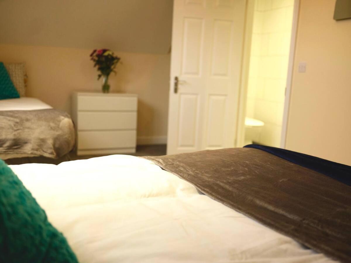 布里斯托Short Term Lets From £15 Per Person Per Night公寓 外观 照片
