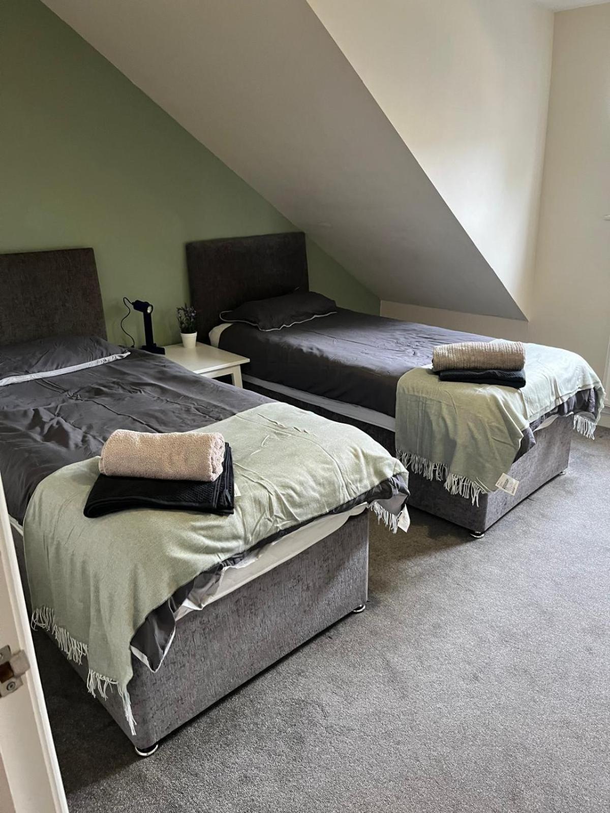 布里斯托Short Term Lets From £15 Per Person Per Night公寓 外观 照片